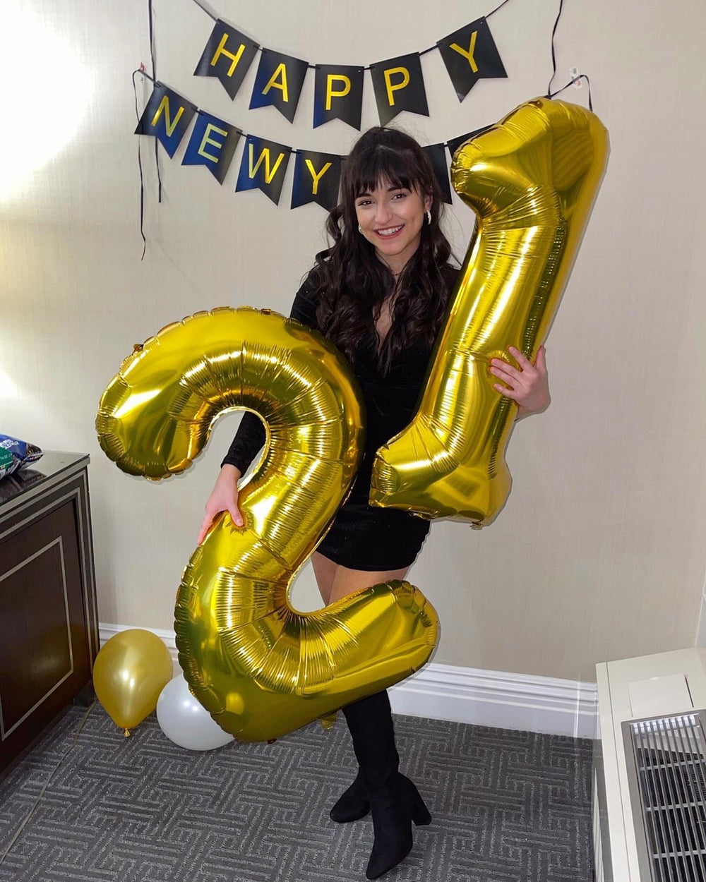 IWERP reusable gold 21 balloon storage saves time after party.