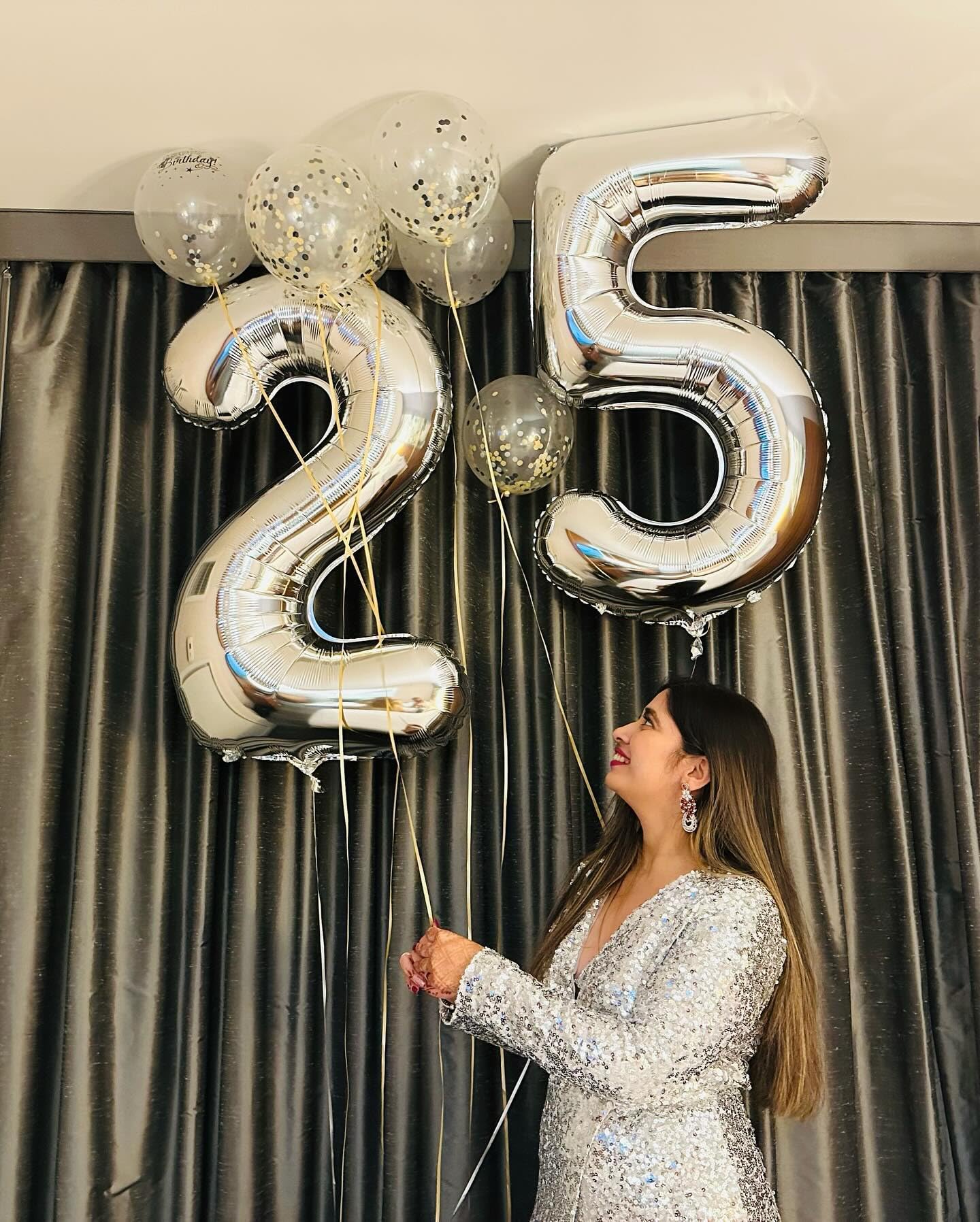 IWERP silver number balloon offers reusable decor with lasting shine.