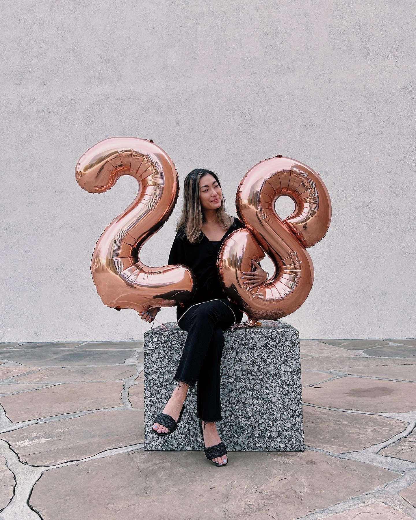 IWERP rose gold 18th birthday backdrop balloon elevates photos