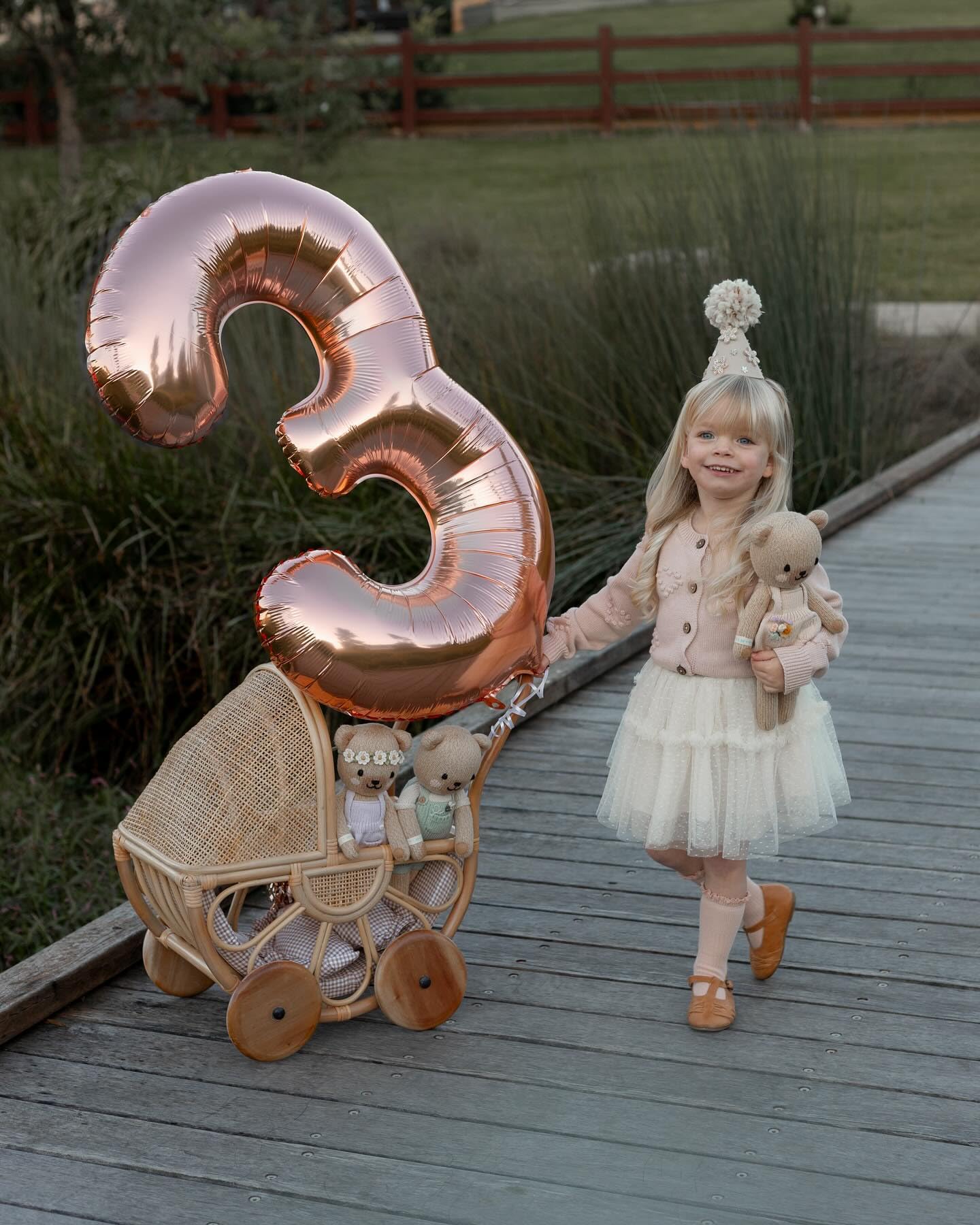 IWERP Rose Gold 3 Balloon complements rose gold party themes.