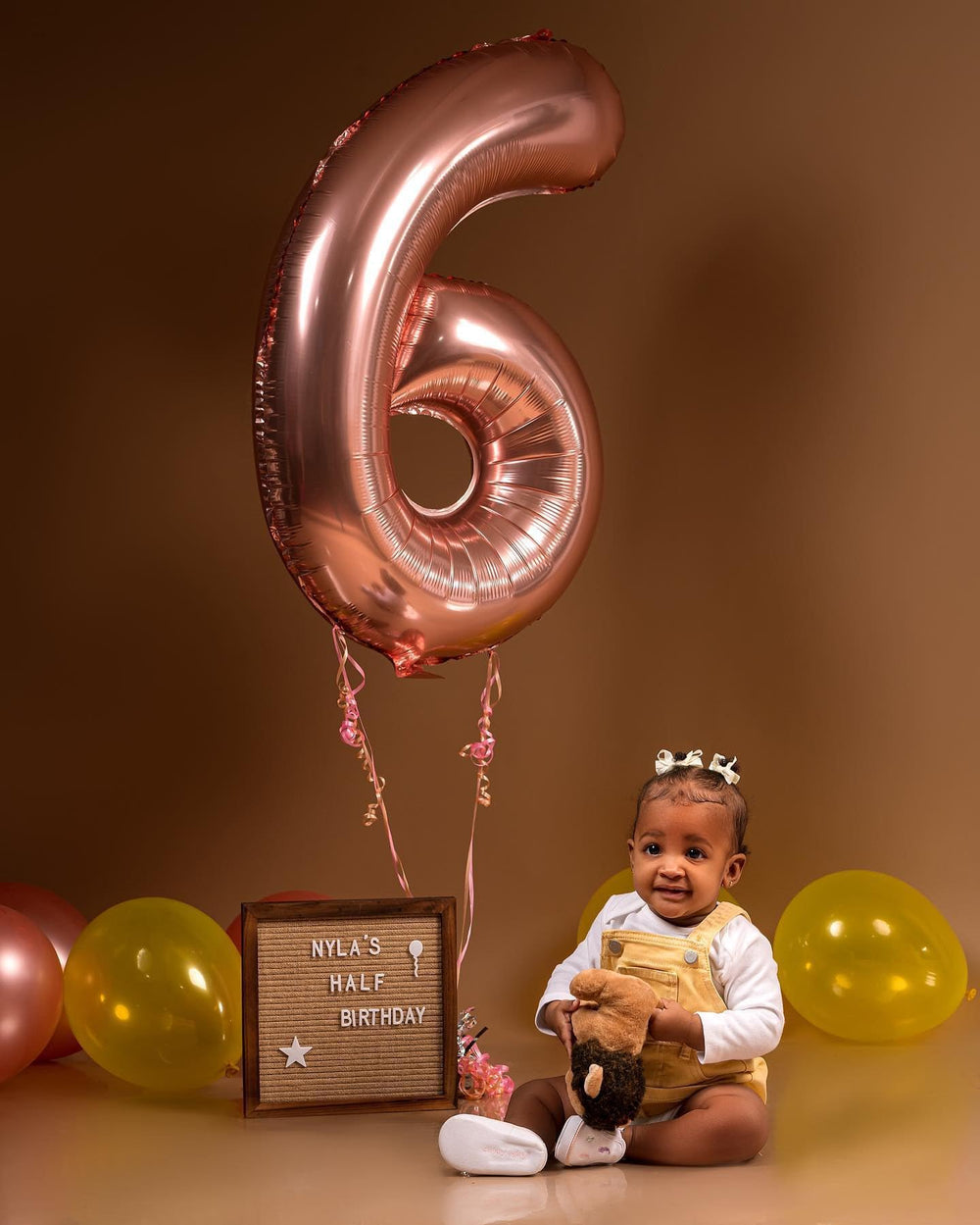 IWERP Rose Gold 7 Balloon pairs with other numbers for versatile themes.