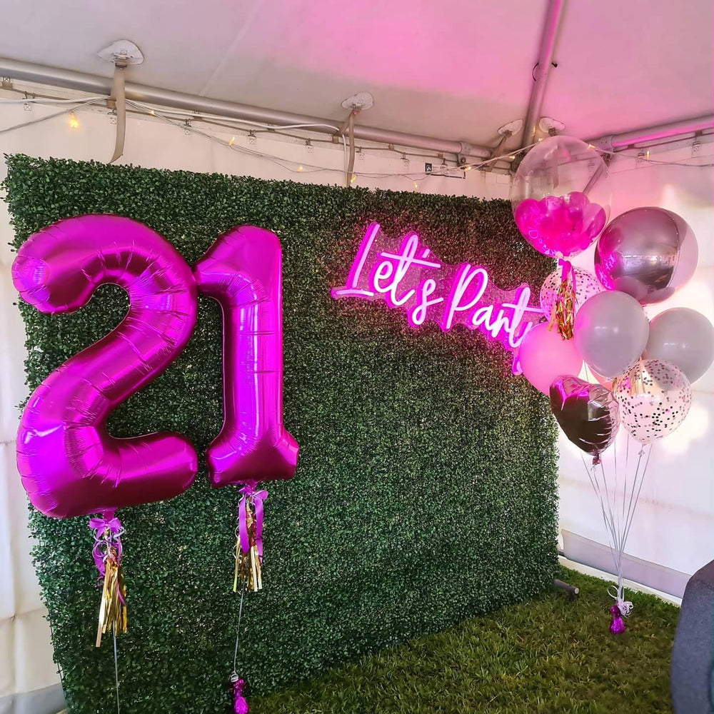 IWERP rosy purple photo backdrop balloon elevating party visuals.