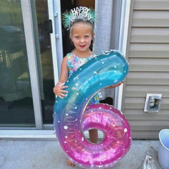 IWERP Starry Sky birthday entrance decor creates an inviting party vibe.