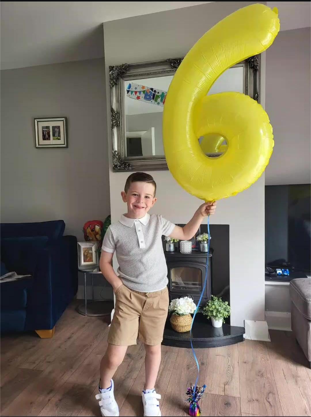 IWERP Durable foil balloon withstands long-lasting celebrations.