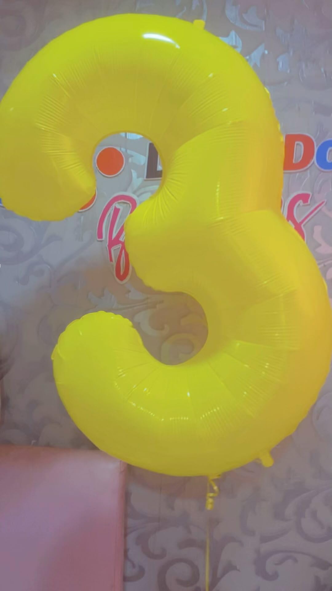IWERP yellow number 5 balloon decor for festive spaces