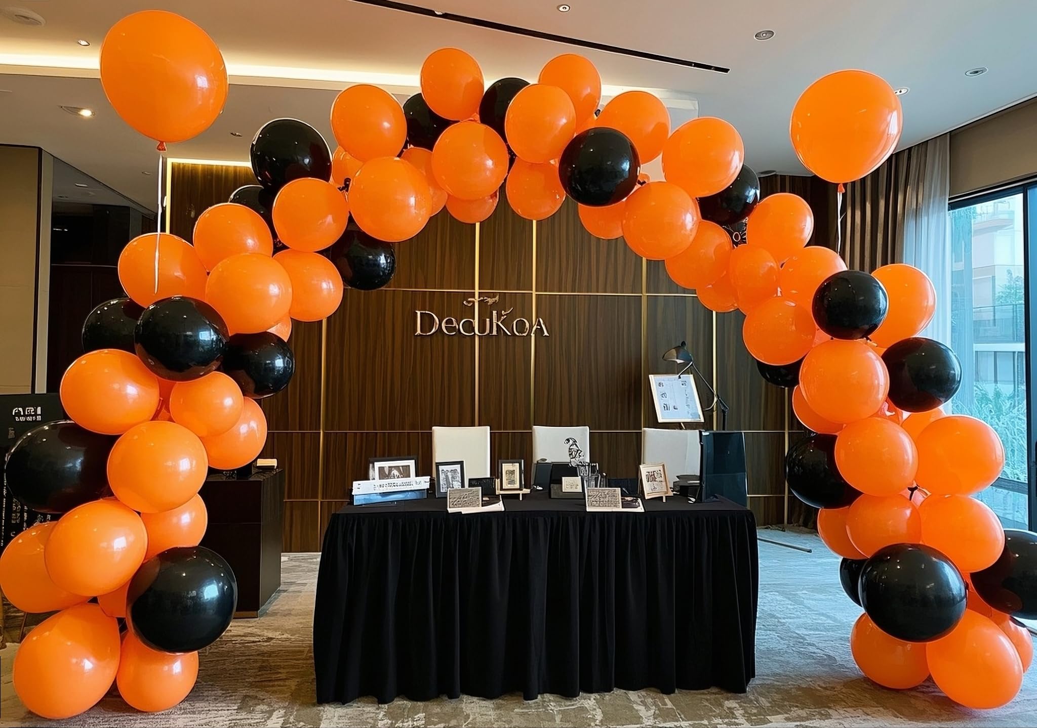 IXVAN 12-inch orange balloons ideal for garlands and arches