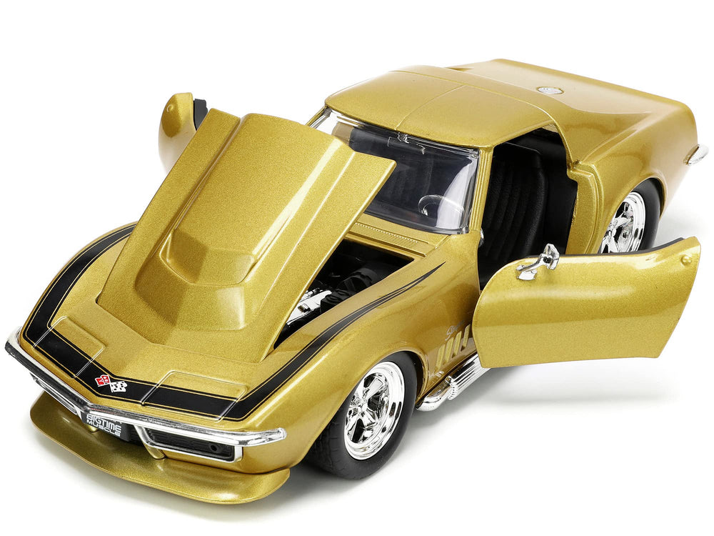 Jada Big Time Muscle 1:24 Corvette Stingray ZL-1 with open doors for interior viewing.