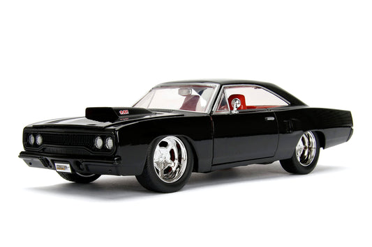 Jada Big Time Muscle 1:24 Plymouth Road Runner die-cast car – collectible display piece for fans.