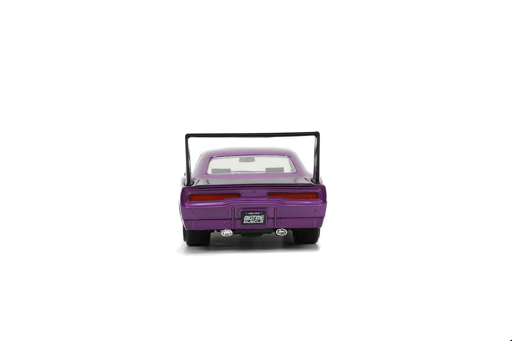 Jada Big Time Muscle 1969 Dodge Charger Daytona premium rubber tires for authentic aesthetics.