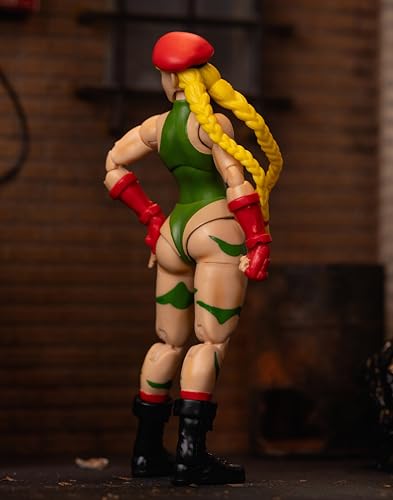 Jada Cammy battle-ready accessories offer dramatic posing possibilities for displays.