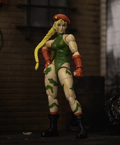 Jada Cammy interchangeable hands support authentic fighting stances and moves.