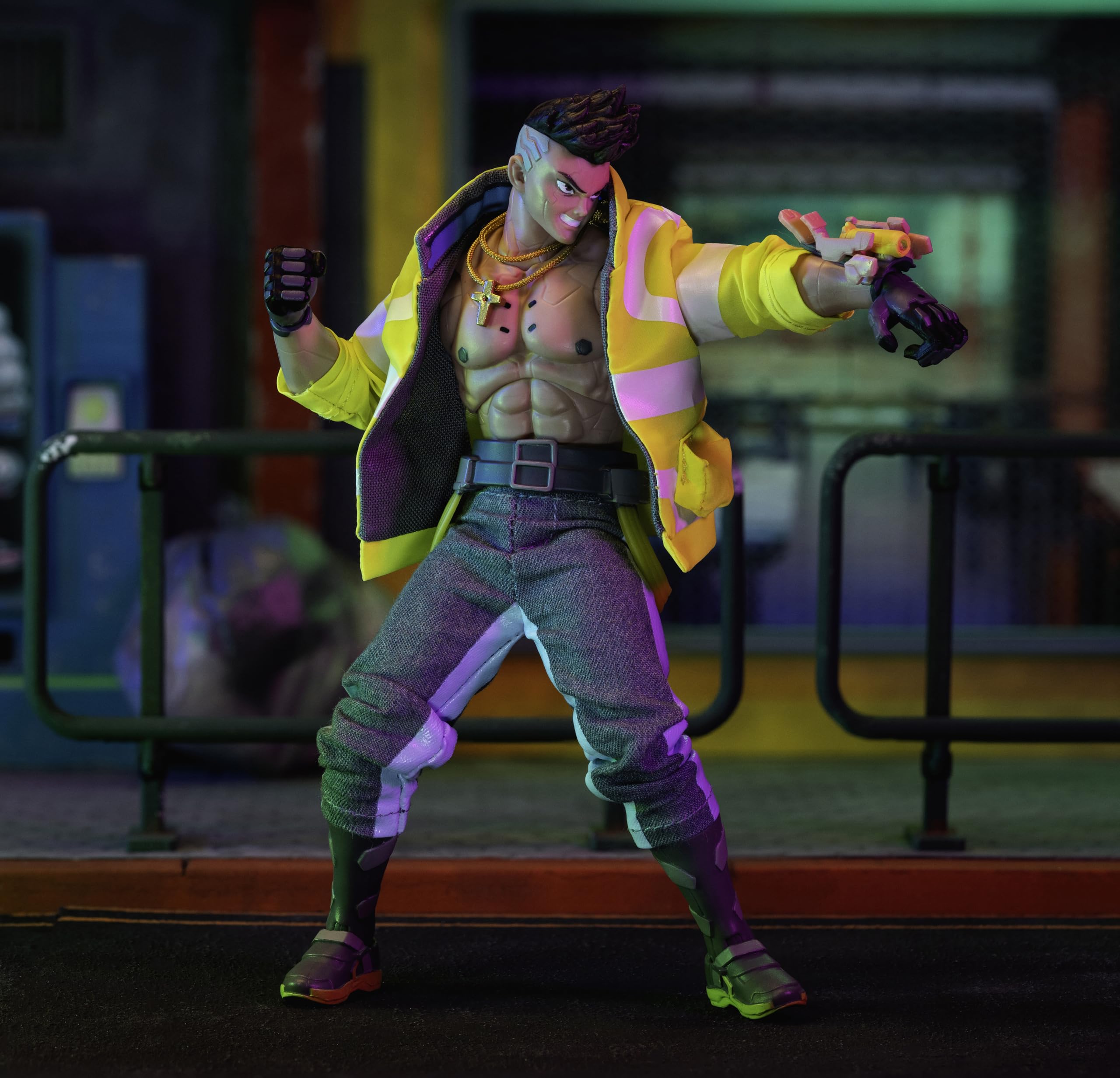 Jada Cyberpunk David Martinez pistol and arm cannon for display