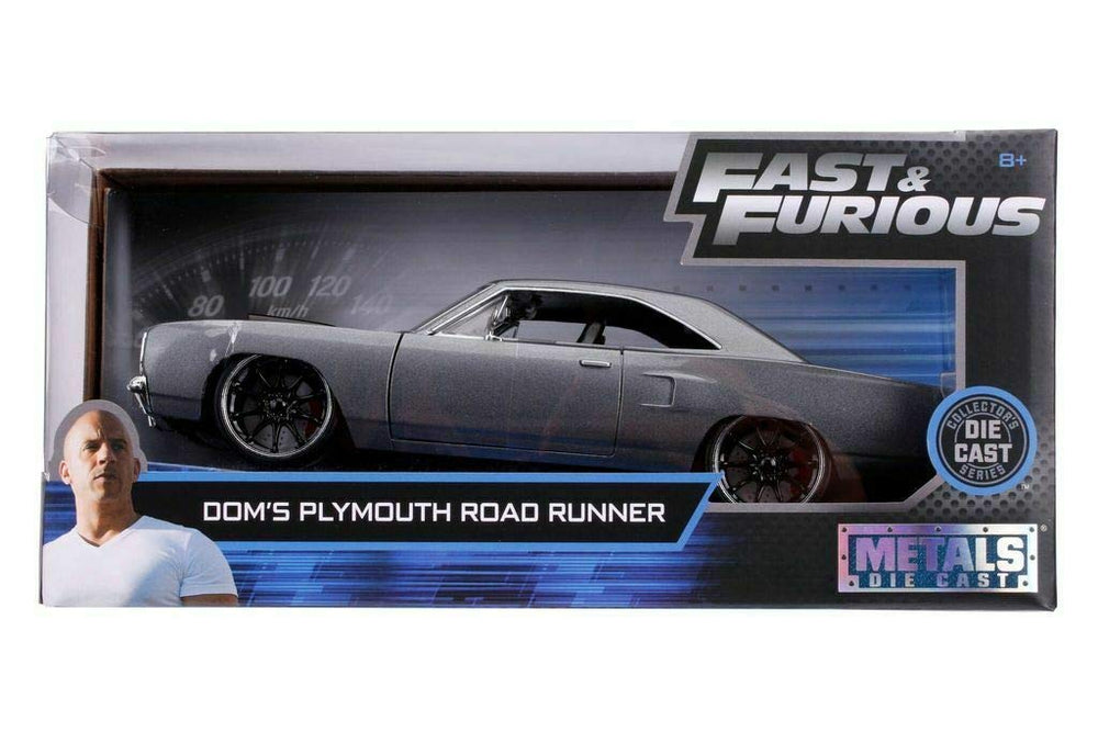 Jada 1:24 scale model with durable metal and precise features.