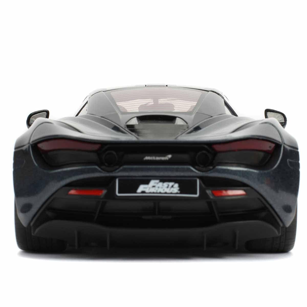 Jada Shaw McLaren 720S premium rubber tires enhance realism on display.