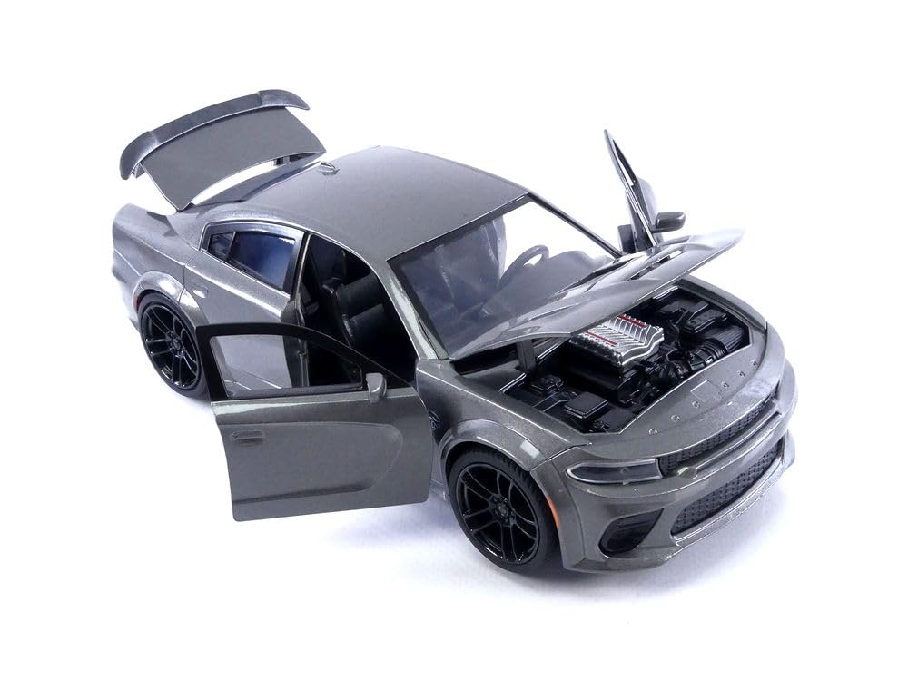 Jada die-cast trunk detail highlighting realistic cargo area