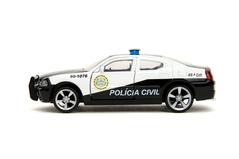 High-fidelity casting captures cinematic cues on the 1:32 scale