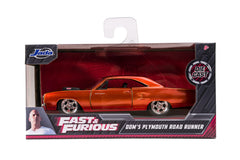 Jada Fast & Furious 1:32 Dom's Plymouth Road Runner copper finish highlights collector aesthetics.