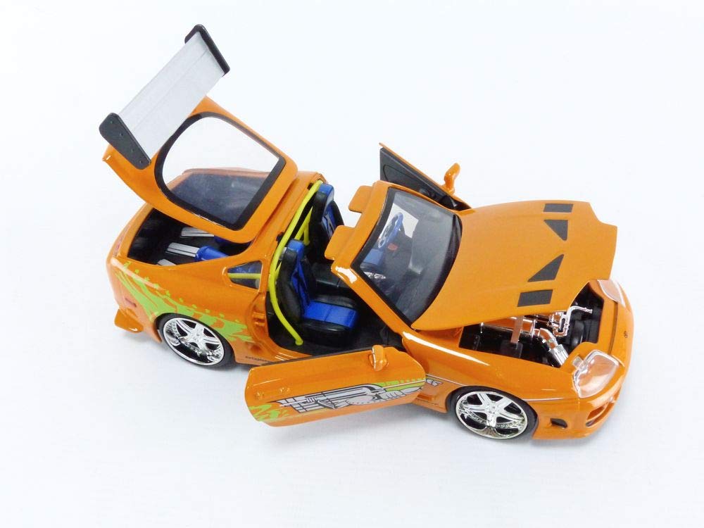 Non-articulated Brian Oconner figure included for authentic display