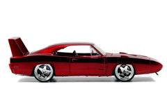 Jada 1:24 open trunk highlights functional design suitable for accessories or display