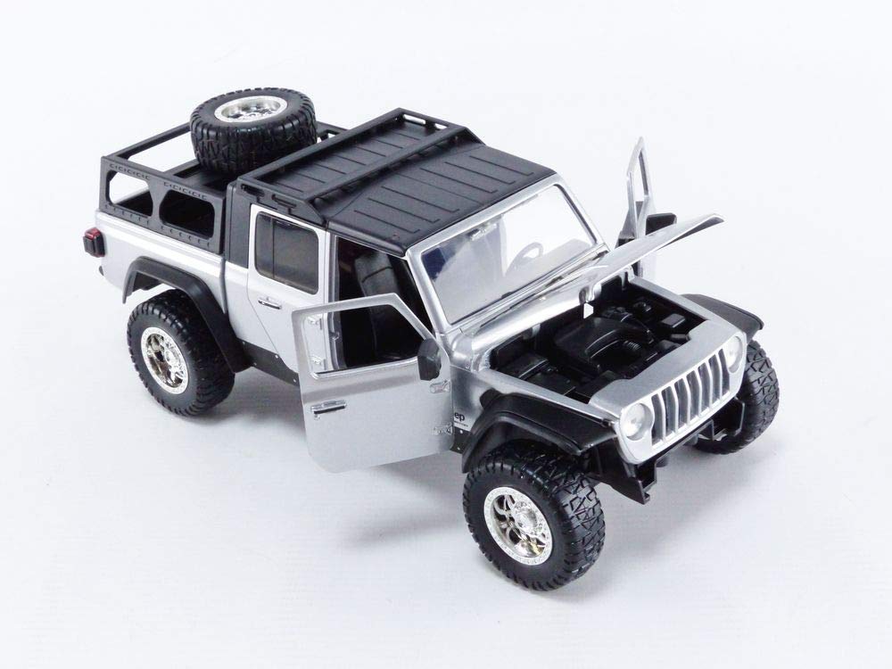 Jada Jeep Gladiator 1:24 display-ready packaging for gifting.