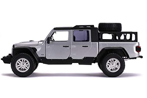 Jada Jeep Gladiator 1:24 side doors open for realism.