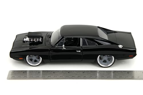 Jada Fast & Furious 1970 Dodge Charger engine bay reveals precise details.
