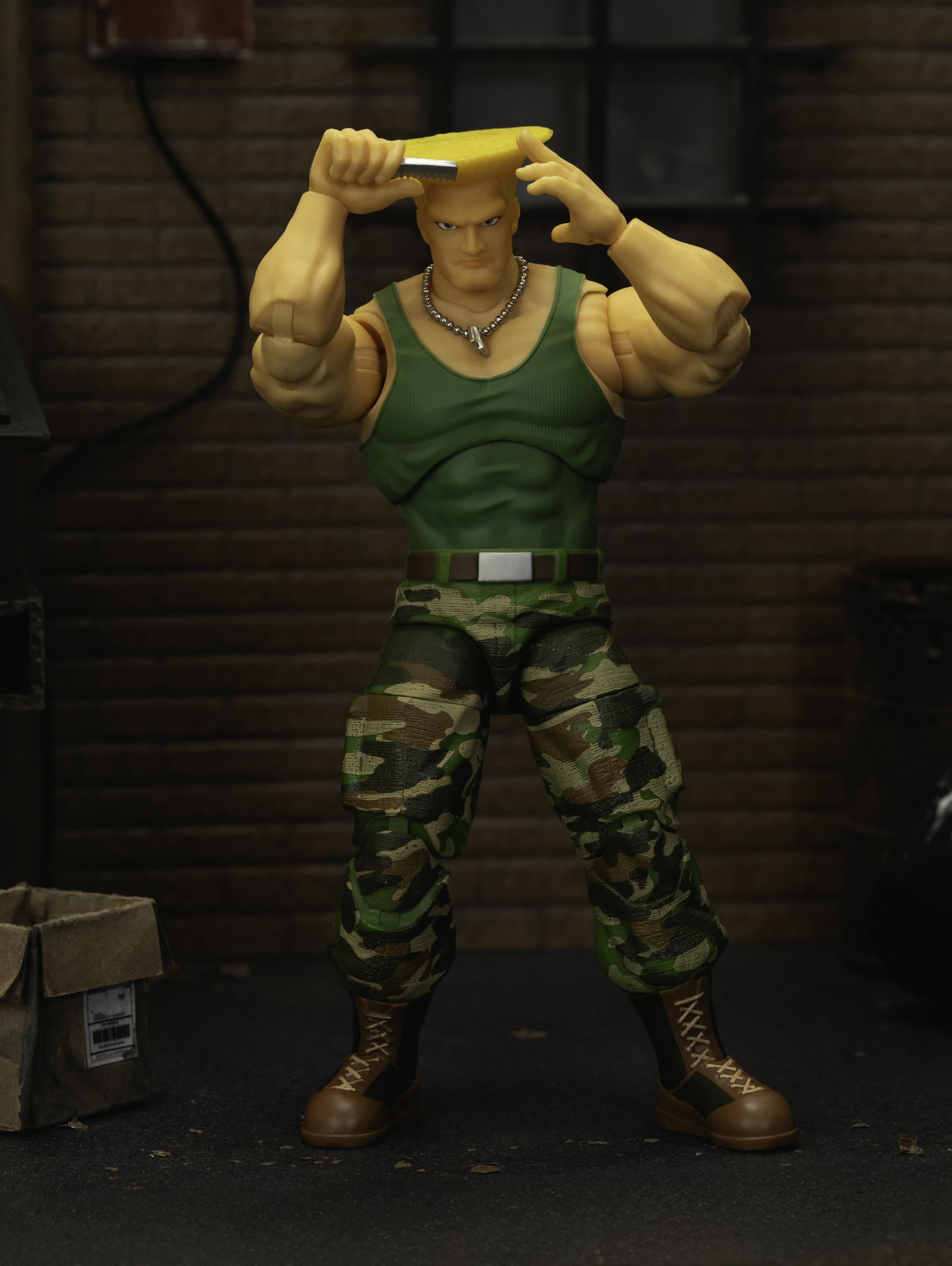 Jada Guile display stand enables stable pose display.