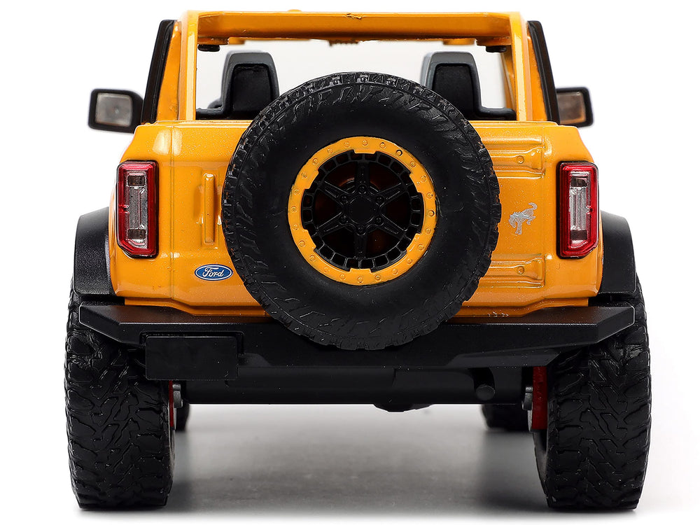 Jada Ford Bronco licensing ensures authentic styling for collectors.