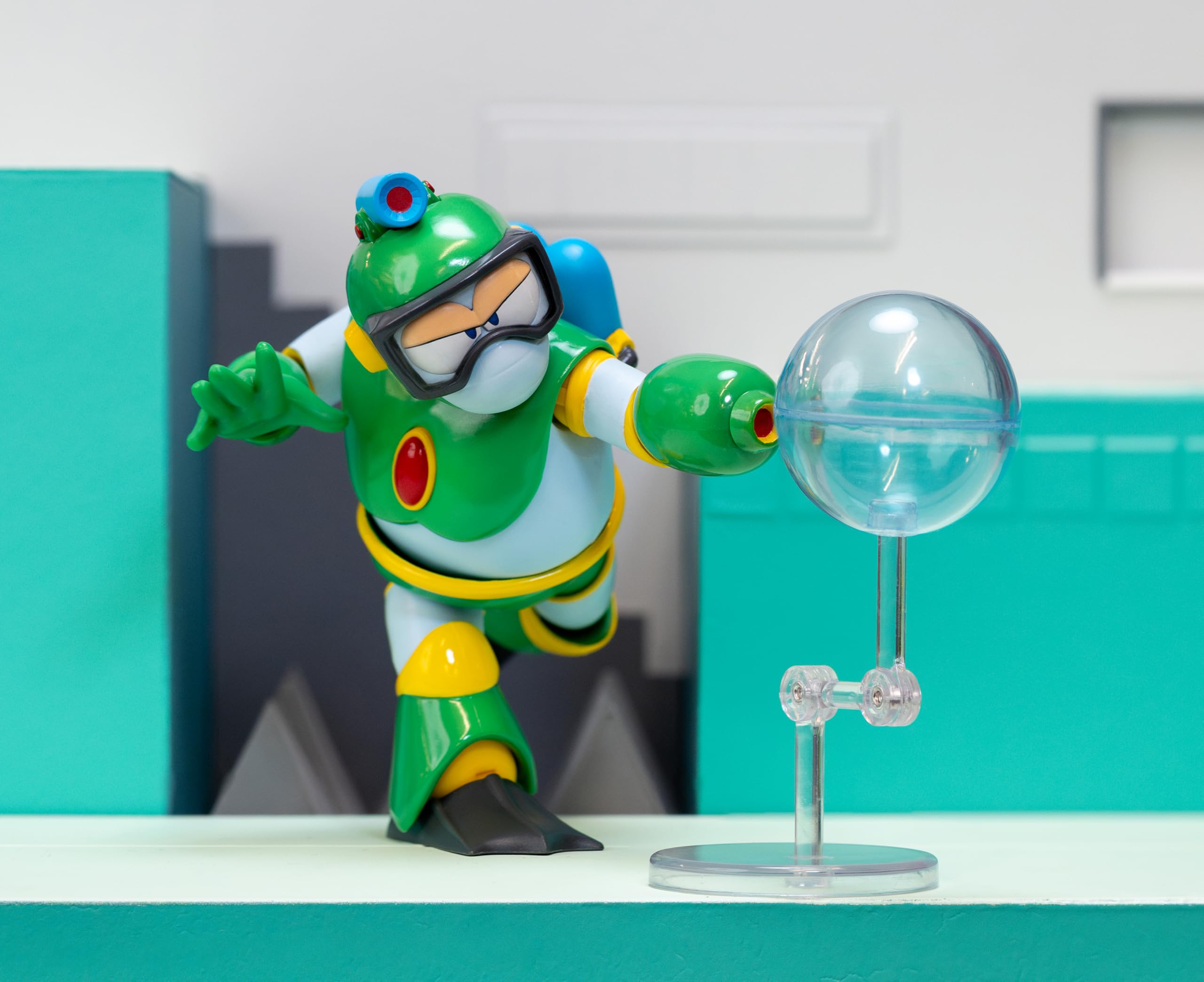 Clear visor armor detail on Jada Mega Man Bubble Man figure