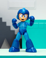 Jada Mega Man Wave 3 effects stand helps secure accessories.