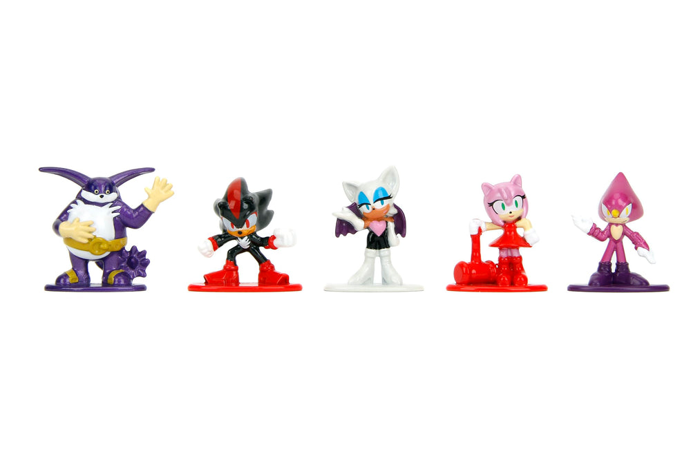 Jada Silver The Hedgehog Nano MetalFig sleek chrome look for display
