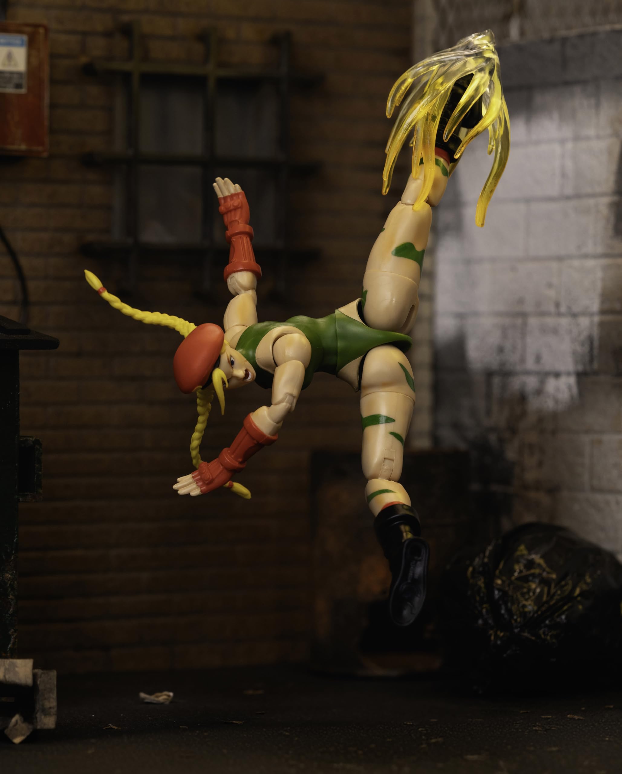 Jada Street Fighter II Cammy nostalgia-friendly display piece for fans.