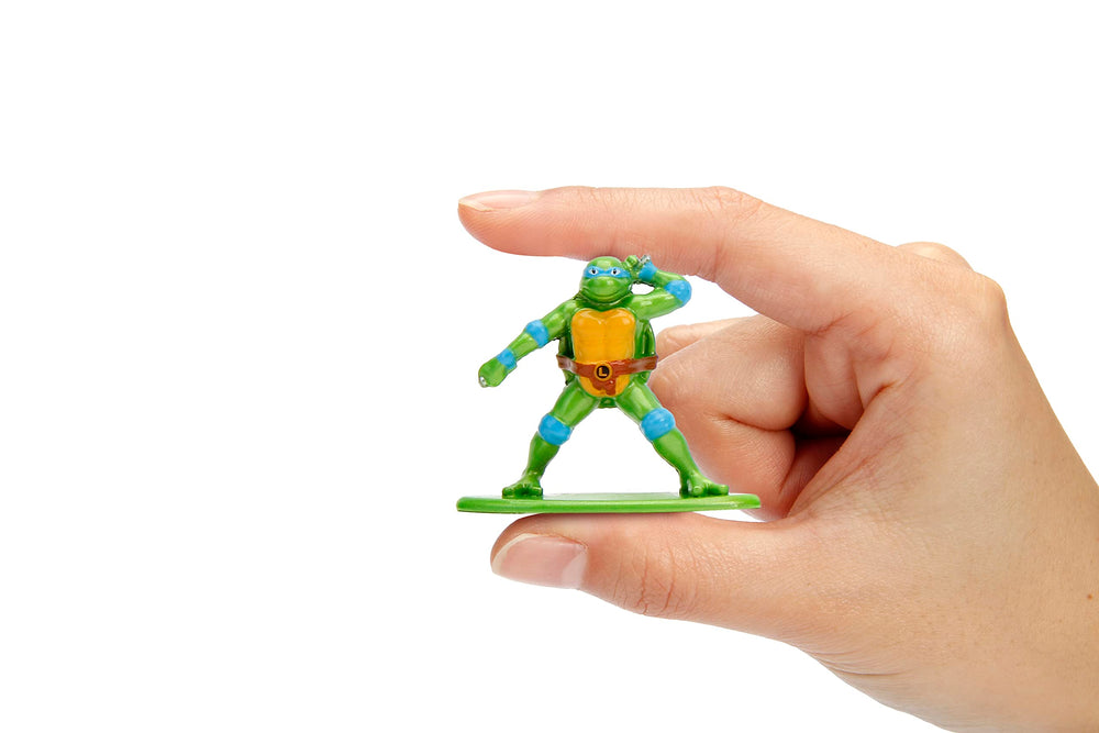 Jada TMNT nano scene showcases meticulous sculpt and premium detail.