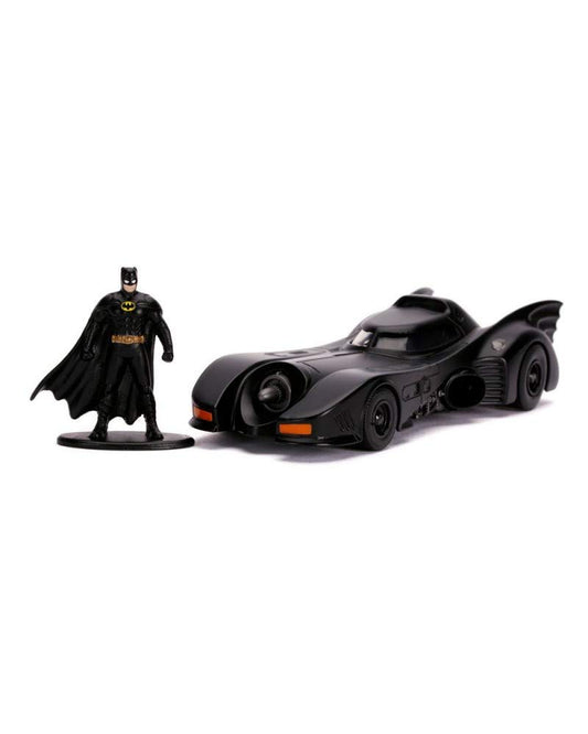 Jada Toys 1989 Batmobile die-cast with Batman figure – iconic display piece for collectors.
