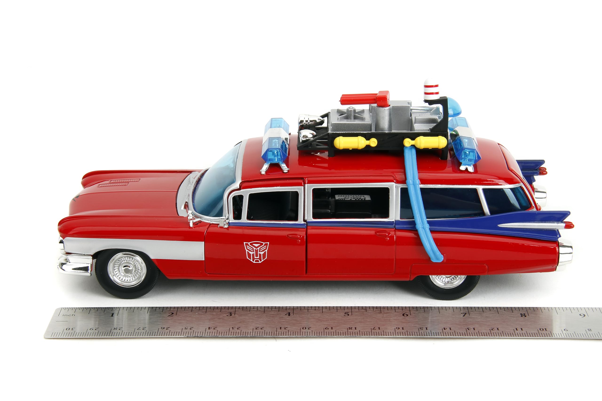 Jada Toys Ecto-1 Mashup rubber tires improve realism and grip.