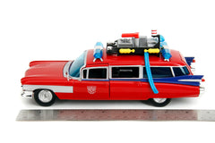 Jada Toys Ecto-1 Mashup rubber tires improve realism and grip.