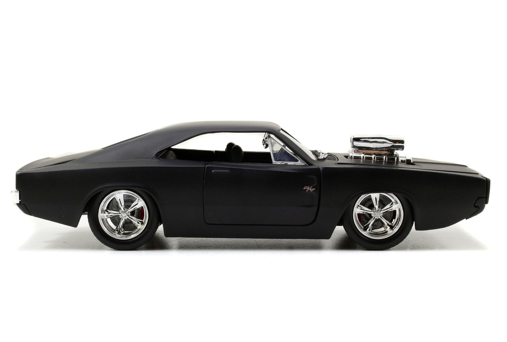 Jada Toys Furious 7 1970 Dodge Charger rubber tires provide authentic texture for play or display.