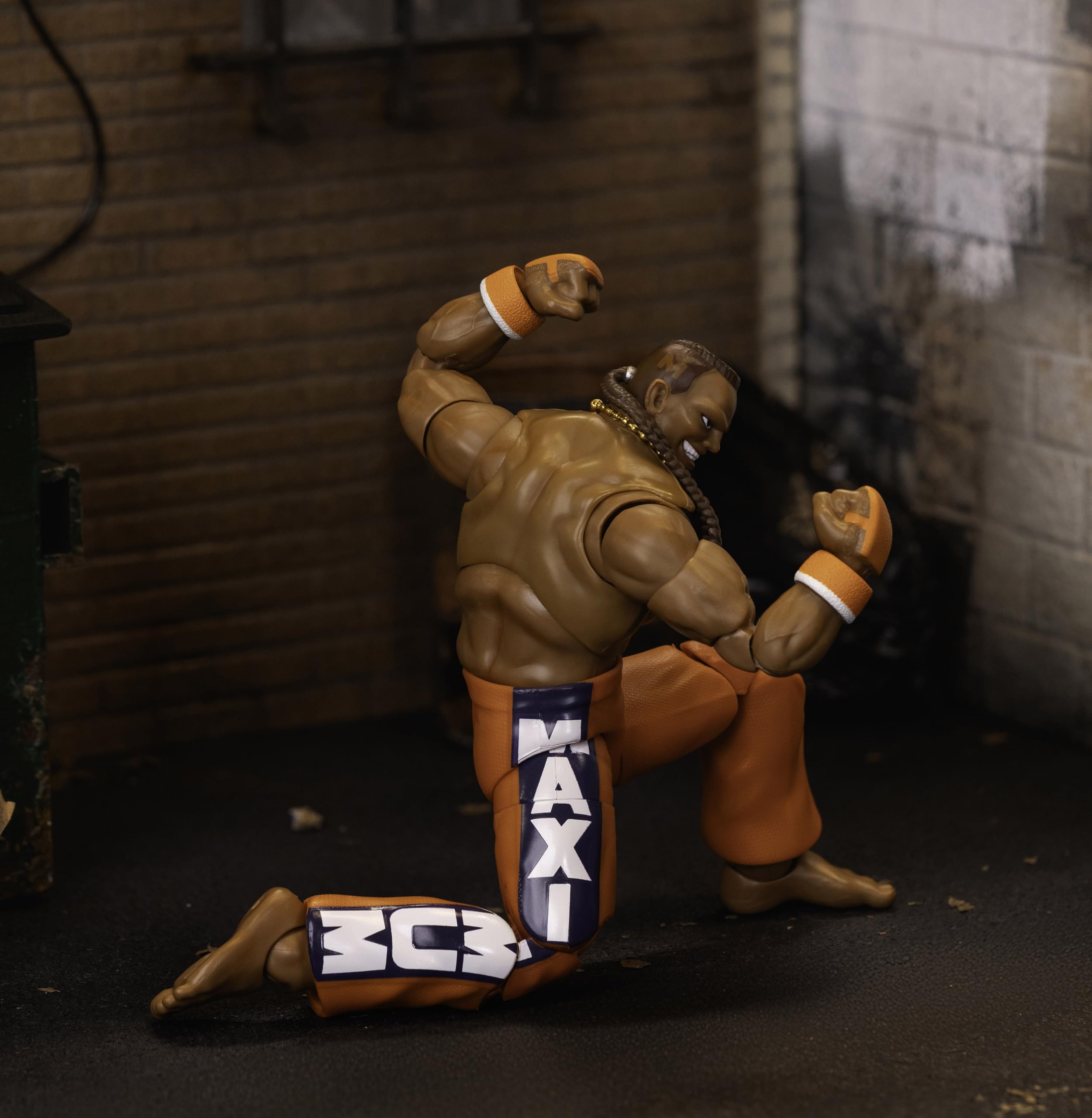 Jada Toys Dee Jay at 1:12 scale for dioramas.