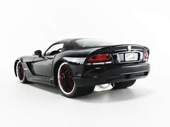 Jada Letty's Viper opening doors adds dramatic display options.