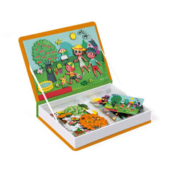 Janod MagnetiBook Winter Scene for storytelling and weather exploration on the go