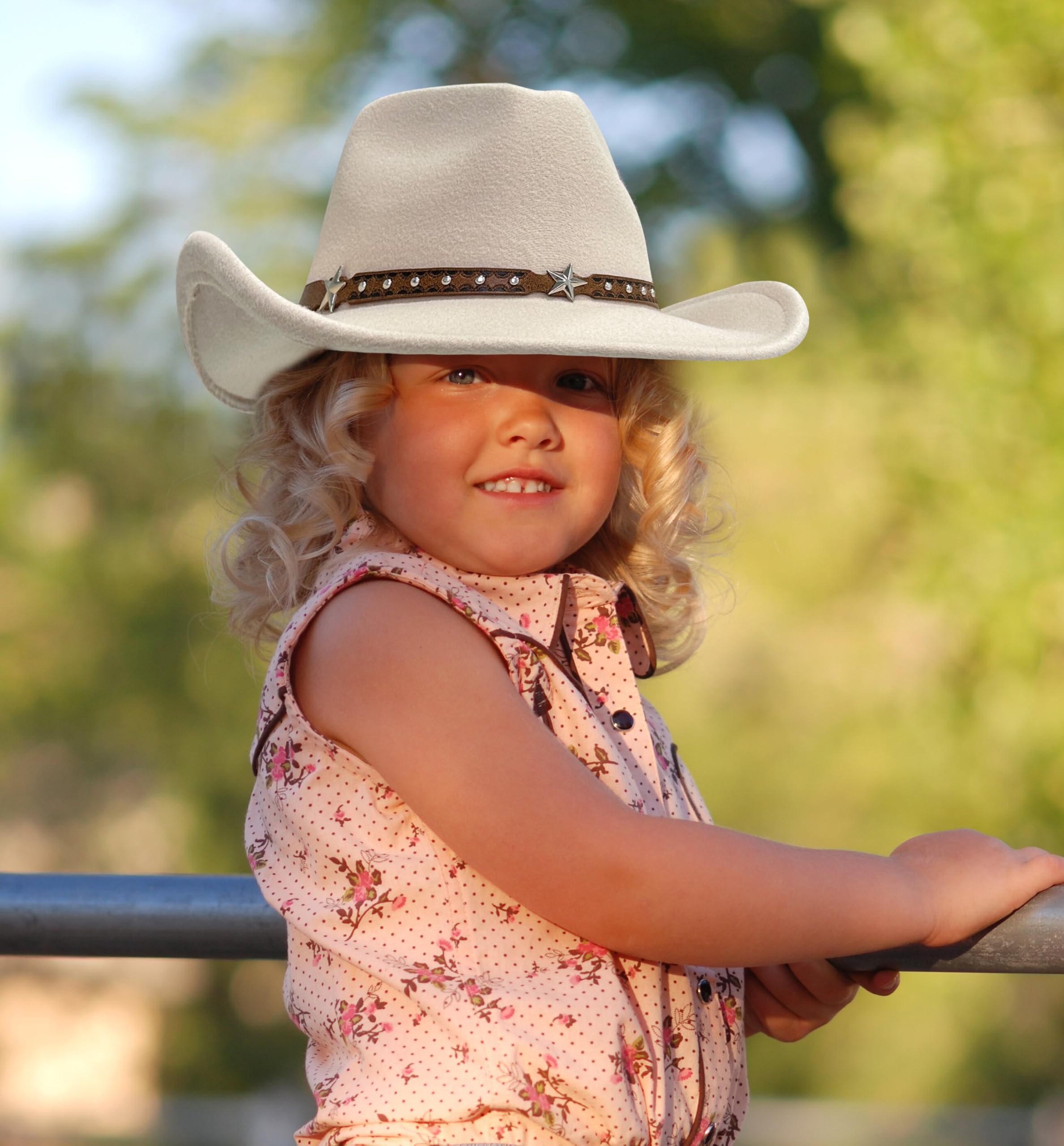 Jastore cowboy hat care tips: hand wash and wipe clean leather band
