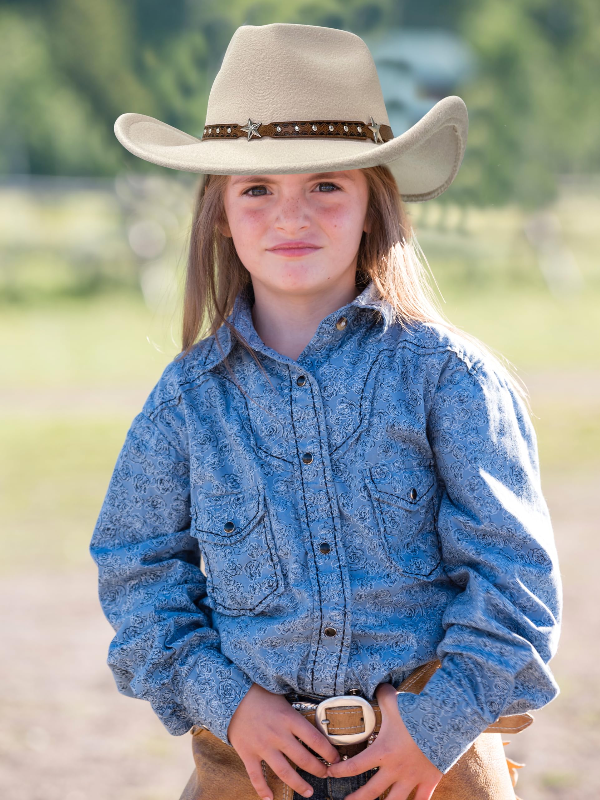 Jastore toddler hat showing sun protection for daytime play