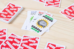 Clear instructions card aids quick setup in JAX game.