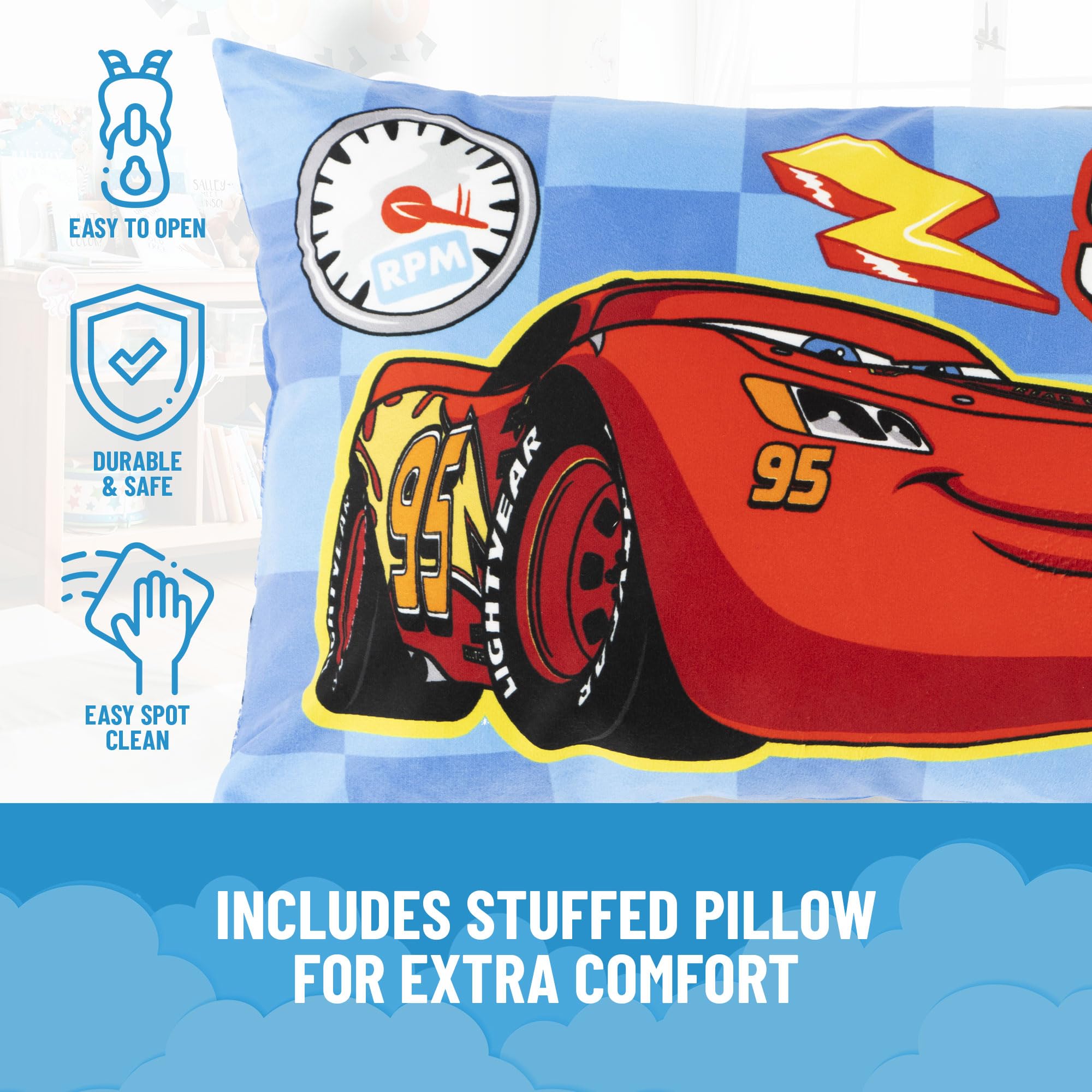 Jay Franco Cars slumber bag zipper closure secures setup.