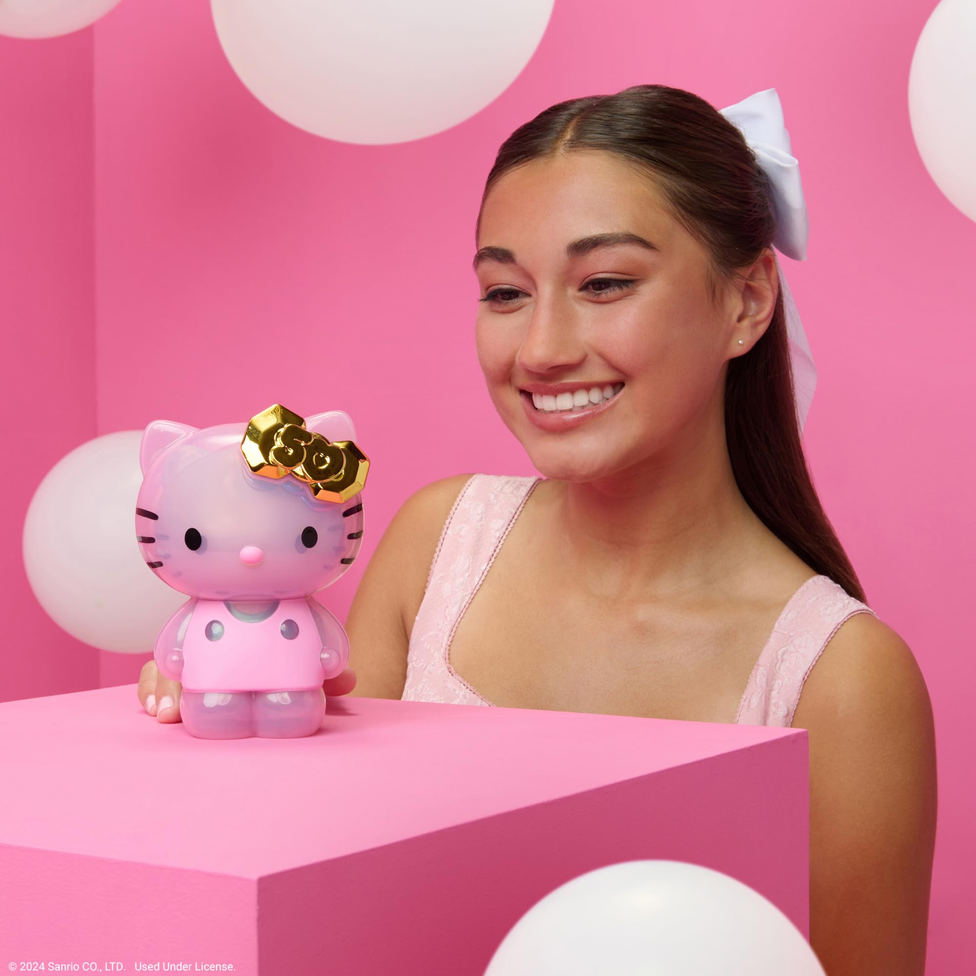 Jazwares Hello Kitty nesting figures nested inside the largest figure for a playful reveal.