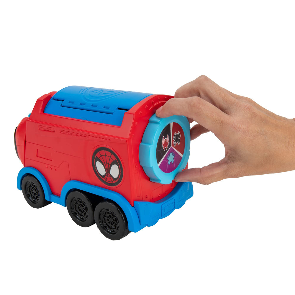 Jazwares Spidey Hauler 8-inch scale suits kids' playtime and collections.