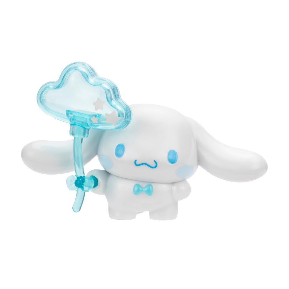 Jazwares Mix-and-match Dreamland accessories for interchangeable play.