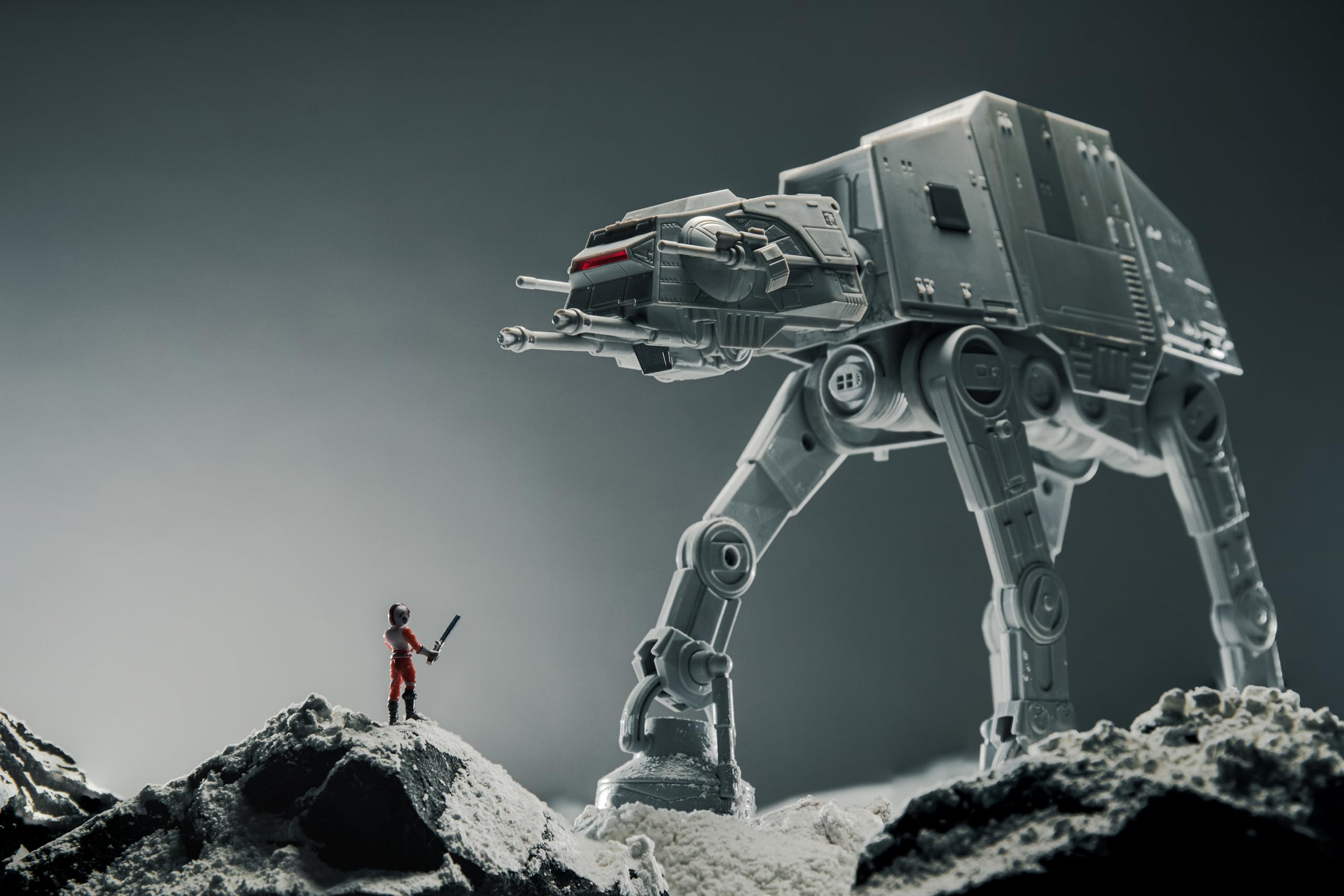 Jazwares AT-AT Walker Amazon Exclusive Endor colorway for display