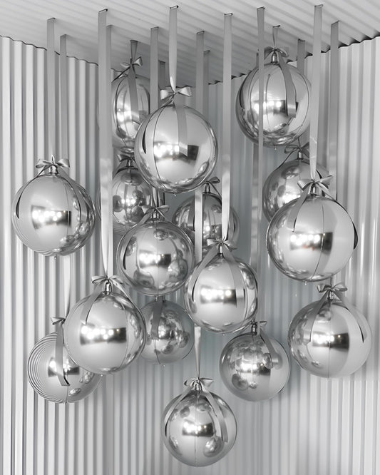 Jenaai 30-round foil balloons, 22-inch silver, for festive ceiling decor.