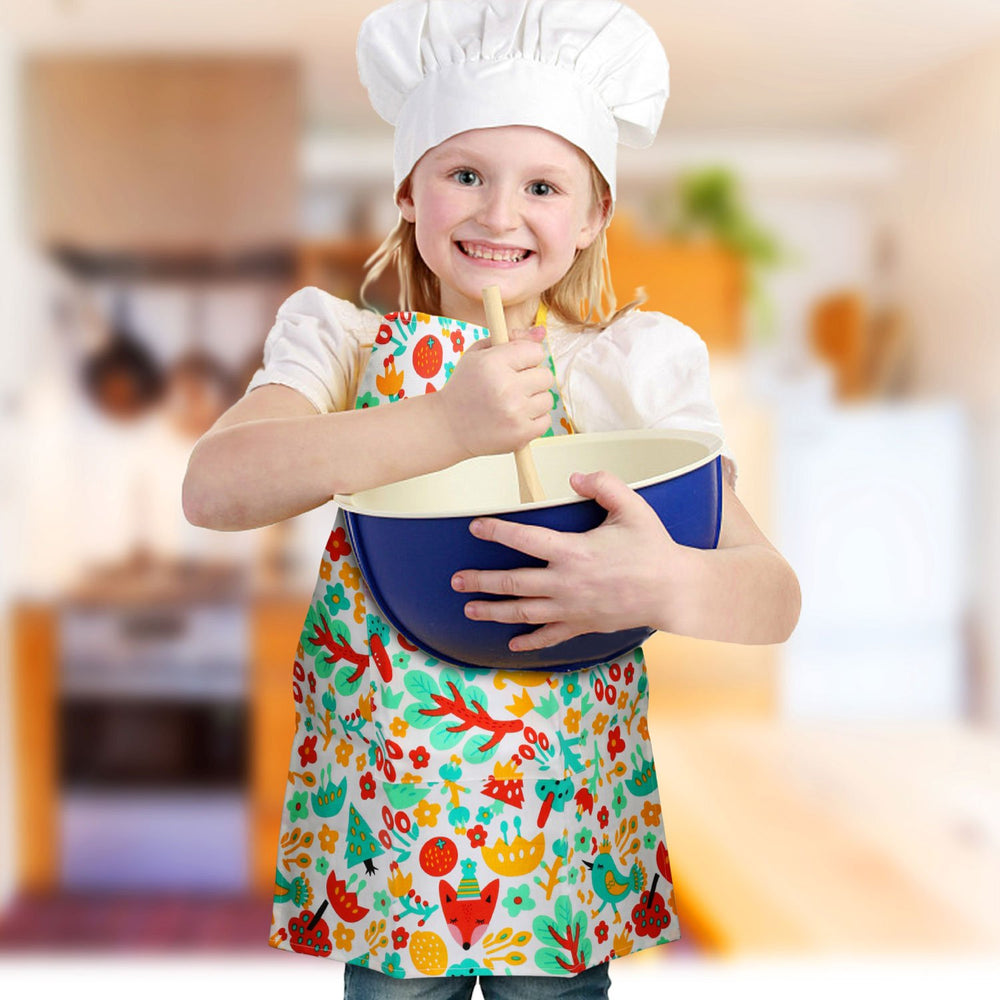 Jennice House apron front pocket keeps small tools handy during activities